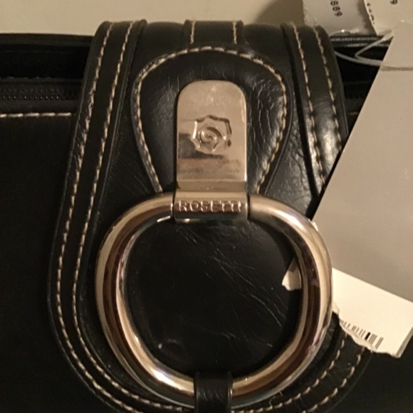 😎NWT, ROSETTI, shoulder purse, 3 interior compartments/ 2 zips compartment - Picture 2 of 6